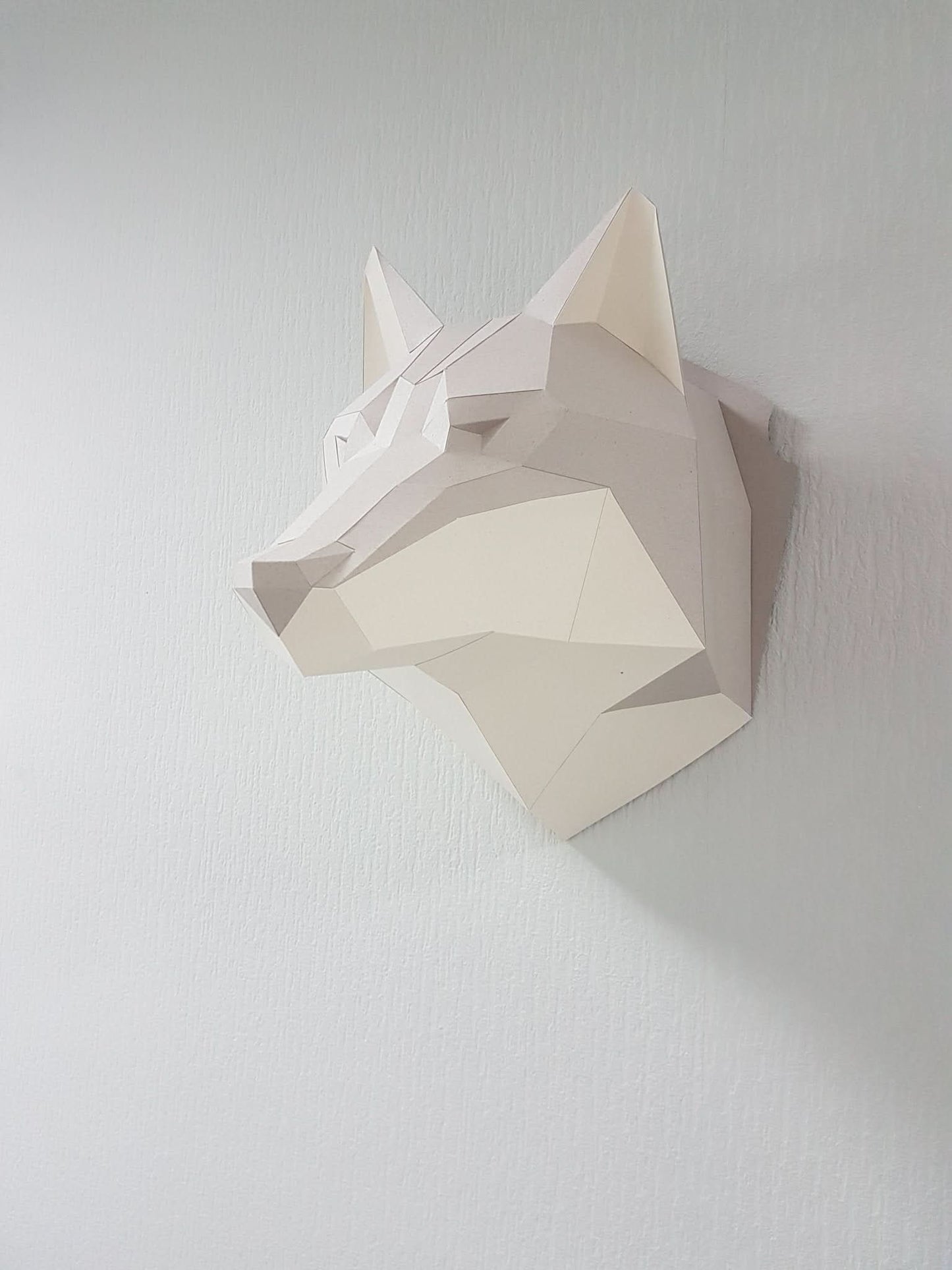 Polygonal Wolf 3D Papercraft – Digital Download - NoyanLimited